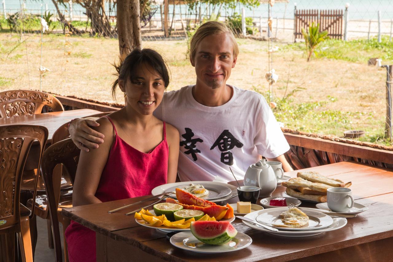Bliss Bay Nilaveli Hotel Bagian luar foto
