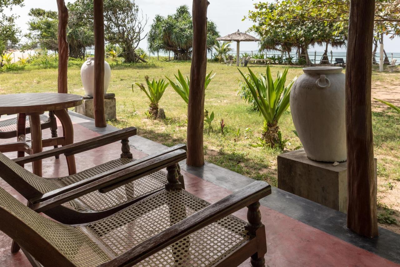 Bliss Bay Nilaveli Hotel Bagian luar foto
